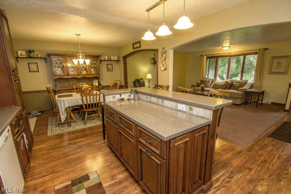 Forest Hills - Residential