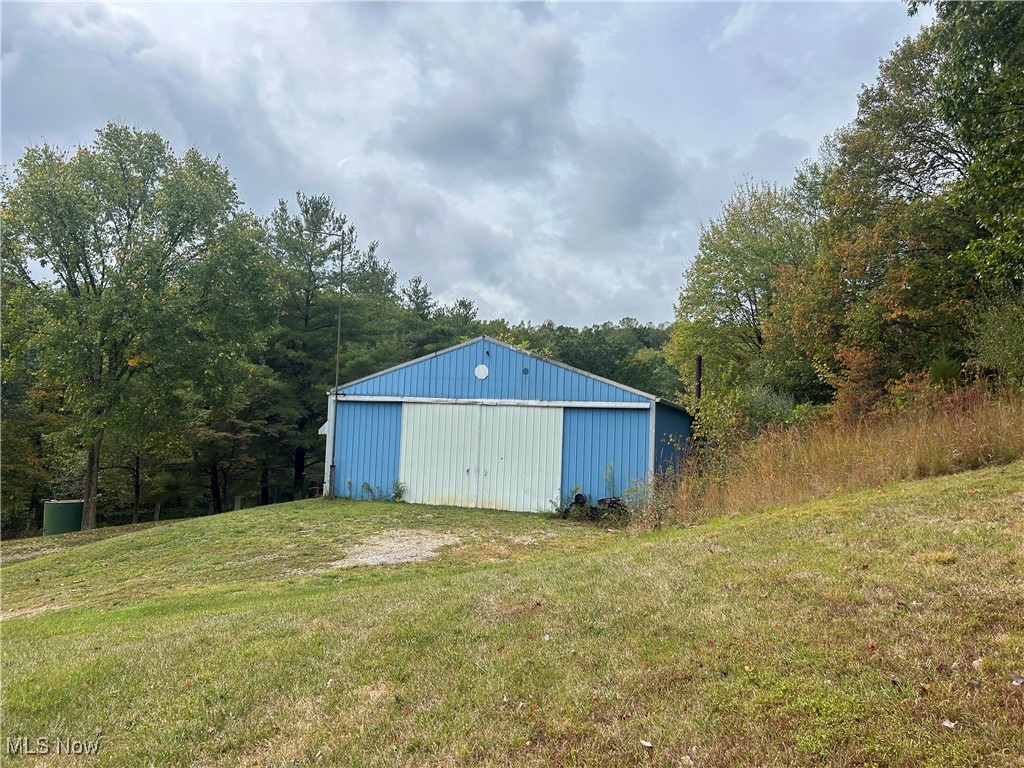 8855 Bell Road, Adamsville, Ohio image 24