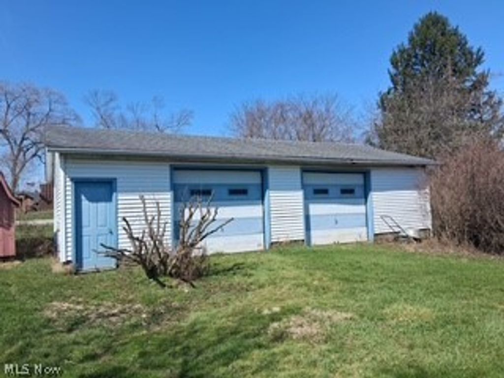 Photo of 15538 N Main Street, Rittman, OH 44270 (MLS # 5205563)