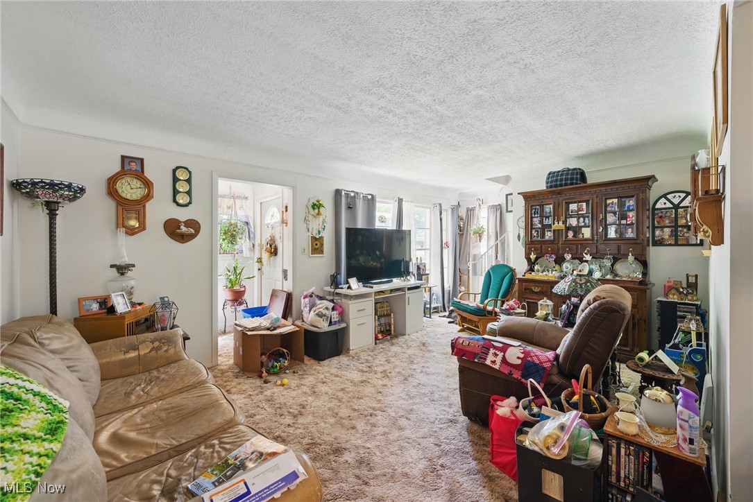 12824 Fruitside Road, Garfield Heights, Ohio image 7