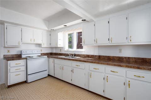 Tiny photo for 1210 Brown Street, Akron, OH 44301 (MLS # 5238934)