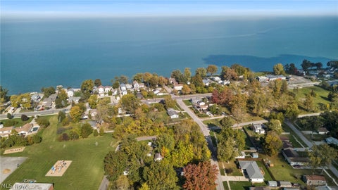 Tiny photo for 559 Pasadena Avenue, Sheffield Lake, OH 44054 (MLS # 5255604)