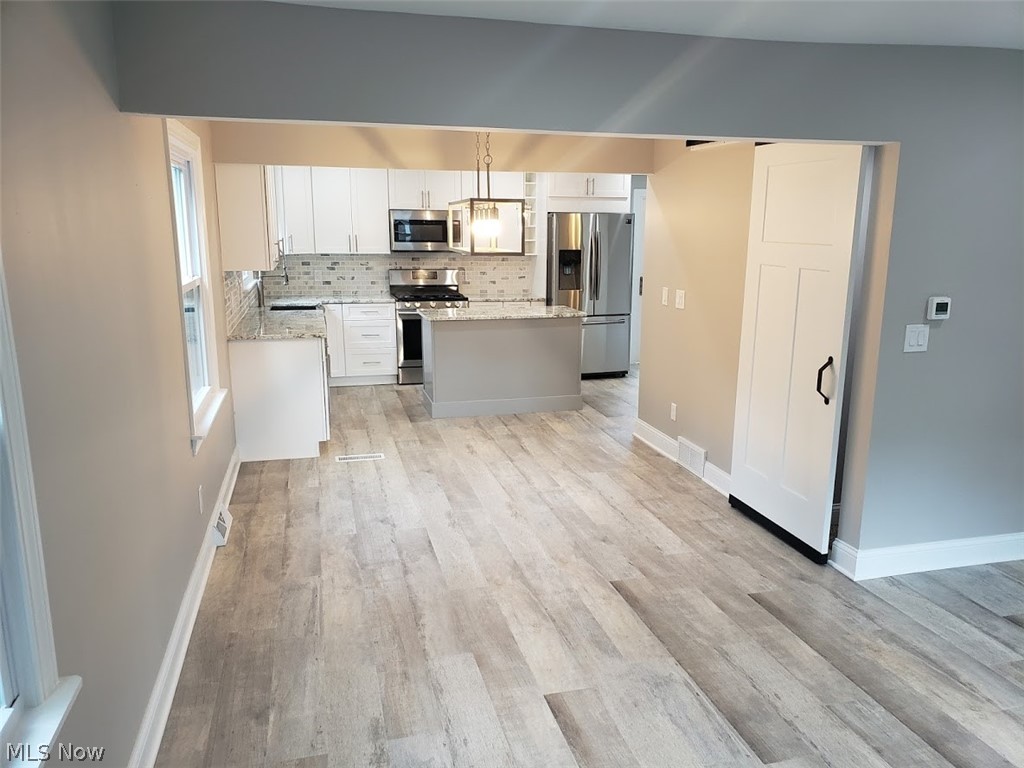 Metropolitan Beach 01 - Residential