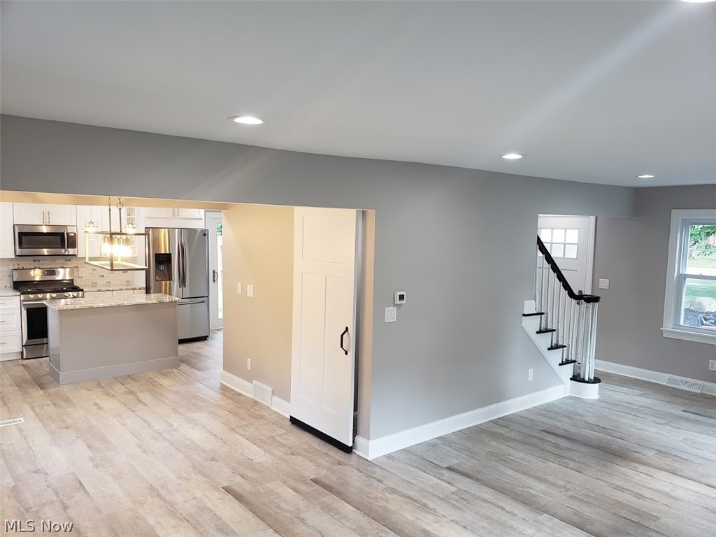 Metropolitan Beach 01 - Residential