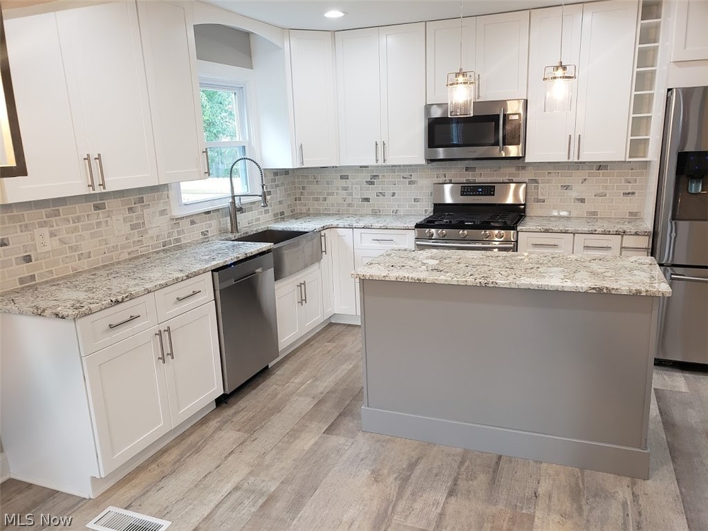 Metropolitan Beach 01 - Residential