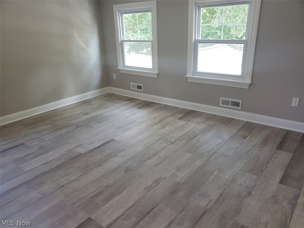 Metropolitan Beach 01 - Residential