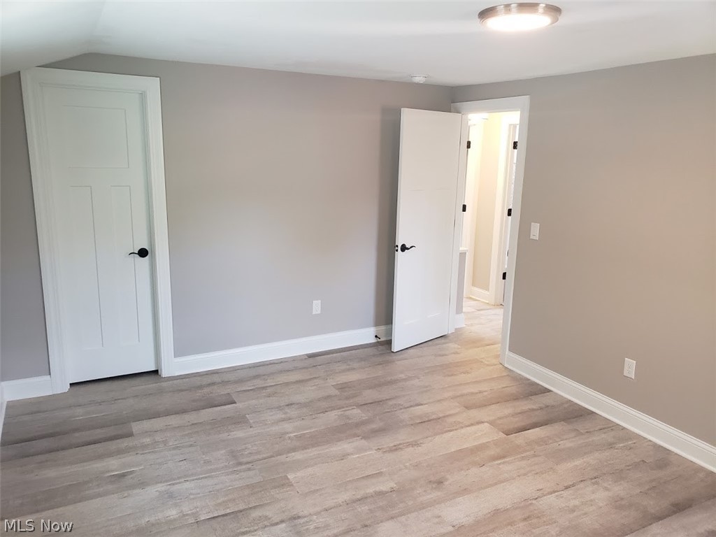 Metropolitan Beach 01 - Residential