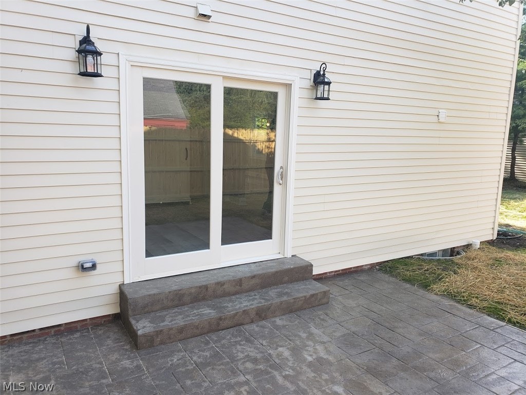 Metropolitan Beach 01 - Residential