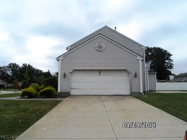 Golden Estate - Residential