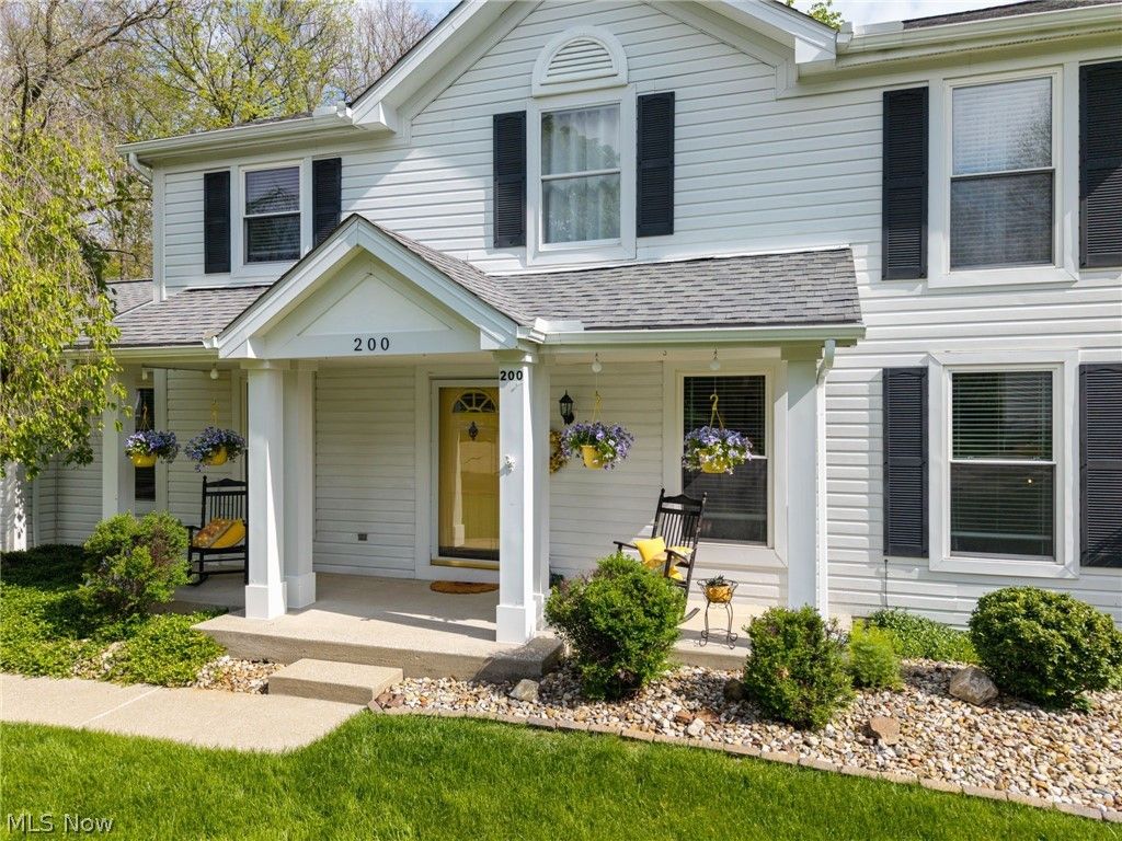 Photo of 200 Yorkshire Drive, Medina, OH 44256 (MLS # 5208870)