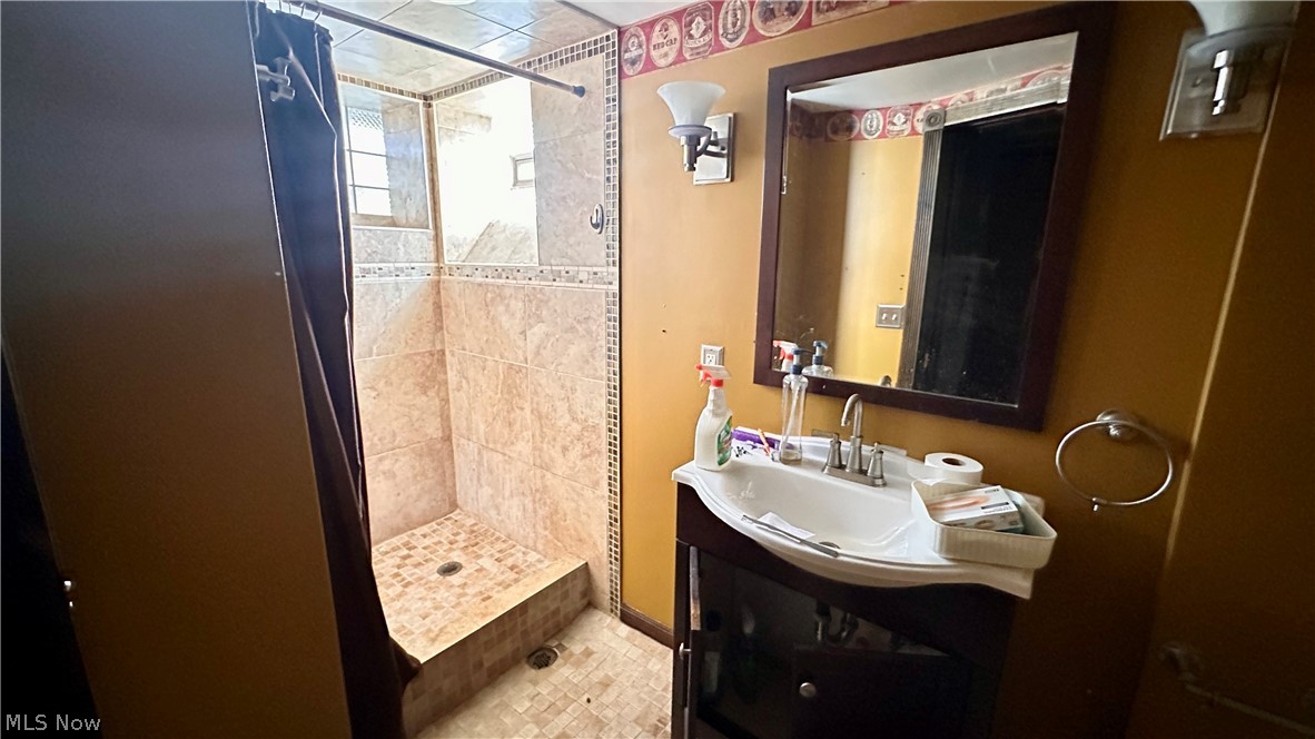 Utopia Beach - Residential