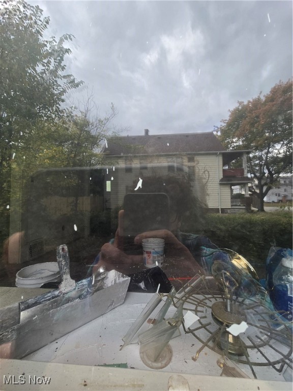 Globe Sub - Residential Income