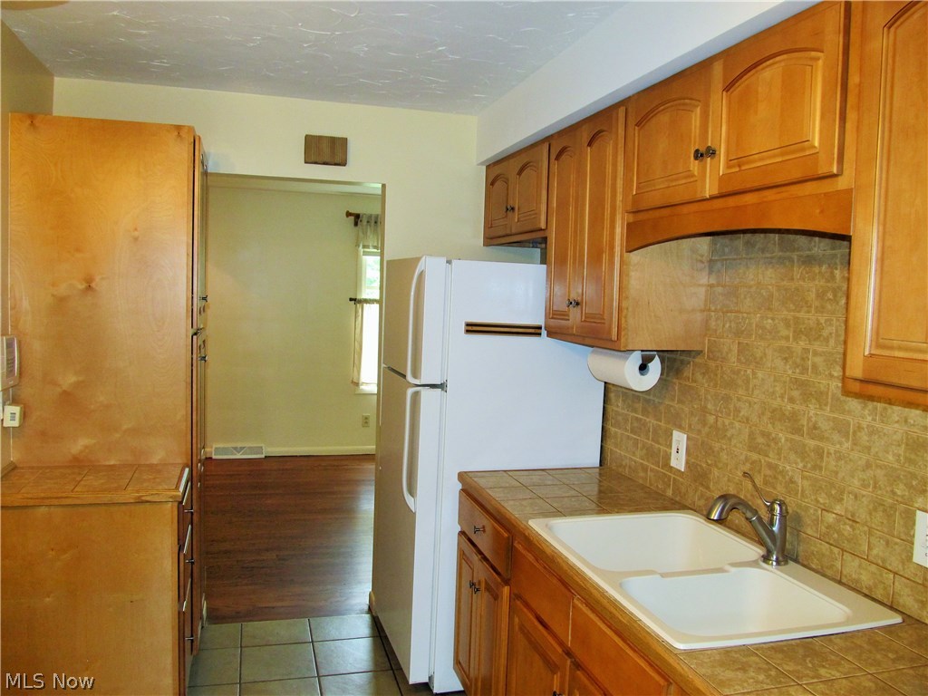 Margaret M Crobaughs Price Ro - Residential