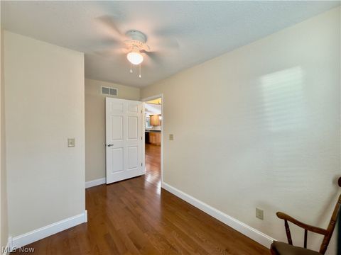 Tiny photo for 708 Oak Tree Lane, Belpre, OH 45714 (MLS # 5188056)