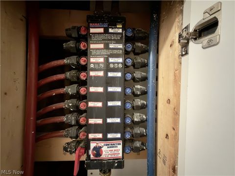 Tiny photo for 708 Oak Tree Lane, Belpre, OH 45714 (MLS # 5188056)