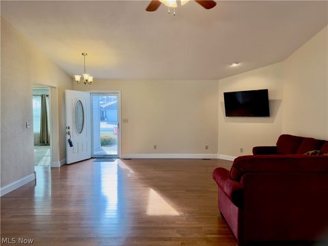 Tiny photo for 708 Oak Tree Lane, Belpre, OH 45714 (MLS # 5188056)