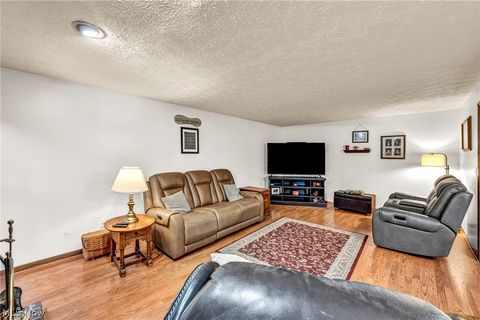 Tiny photo for 139 Mccleary Court, Northfield, OH 44067 (MLS # 5210135)