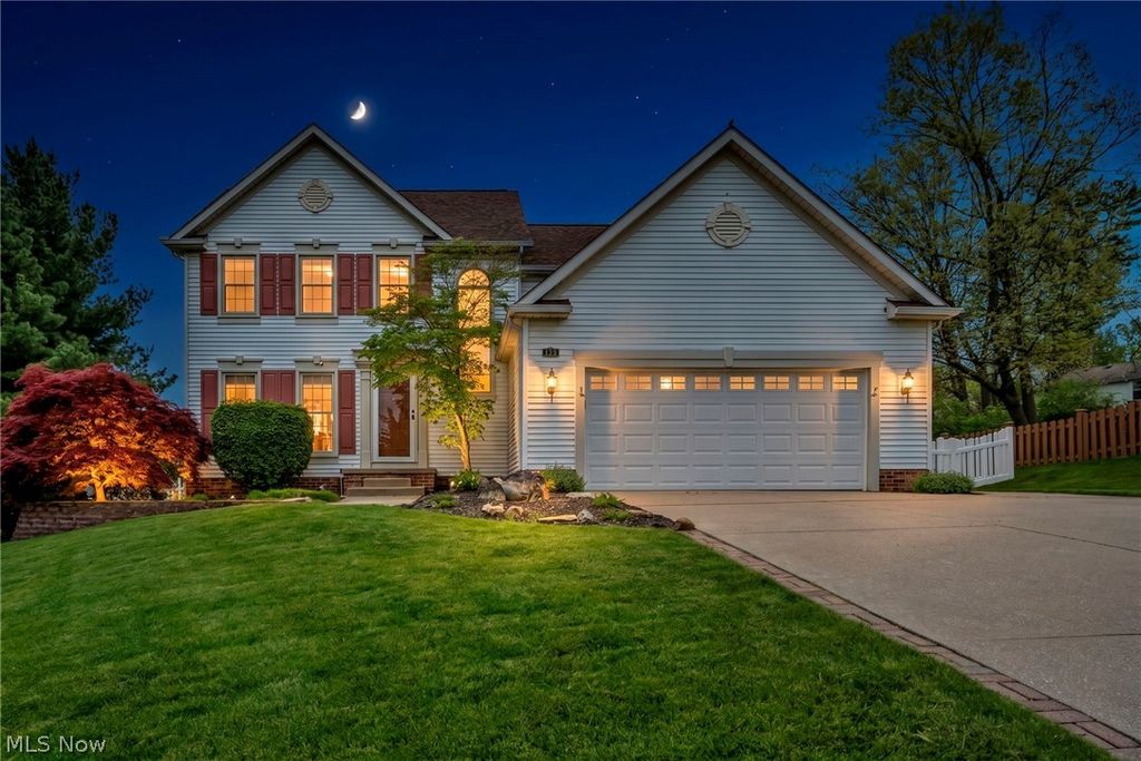 Photo of 139 Mccleary Court, Northfield, OH 44067 (MLS # 5210135)