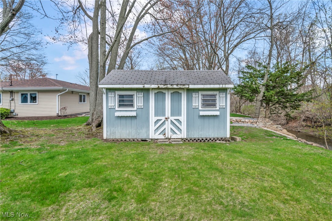 478 Rock Creek Run, Amherst, Ohio image 9