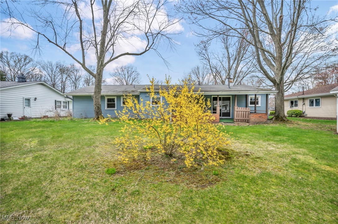 478 Rock Creek Run, Amherst, Ohio image 6