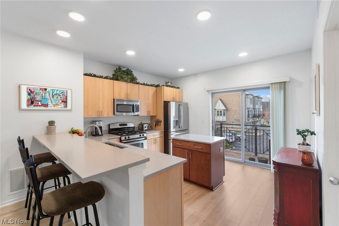 Westhampton/Crocker Park Condo - Residential