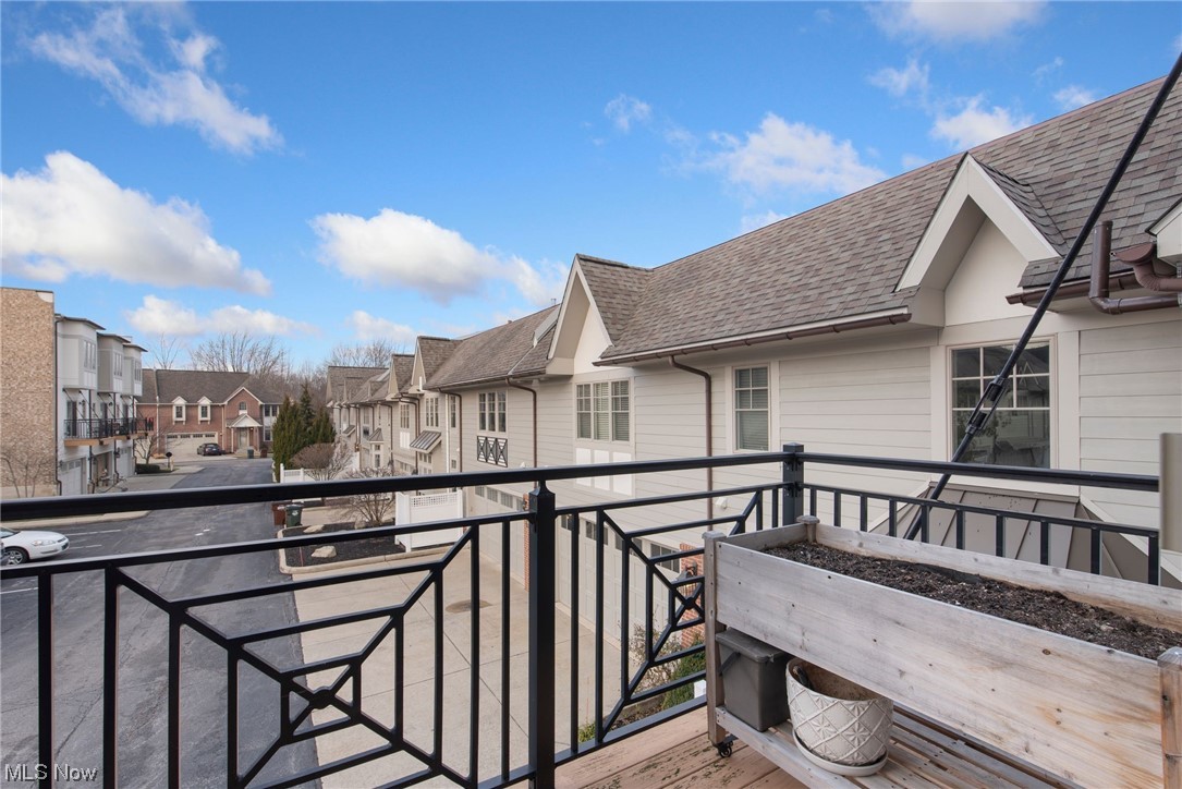 Westhampton/Crocker Park Condo - Residential