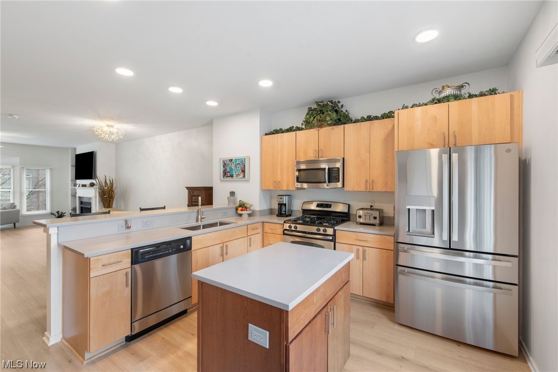 Westhampton/Crocker Park Condo - Residential