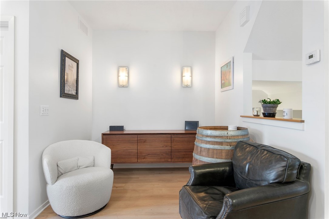 Westhampton/Crocker Park Condo - Residential