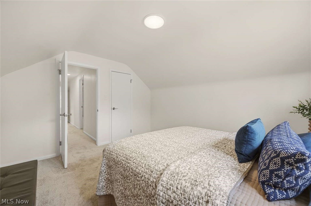 Lyndhurst Mdws Sub #3 - Residential