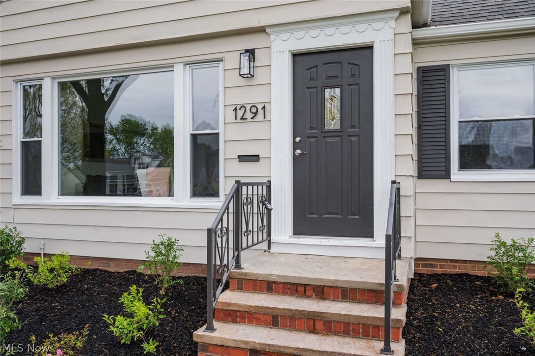 Lyndhurst Mdws Sub #3 - Residential