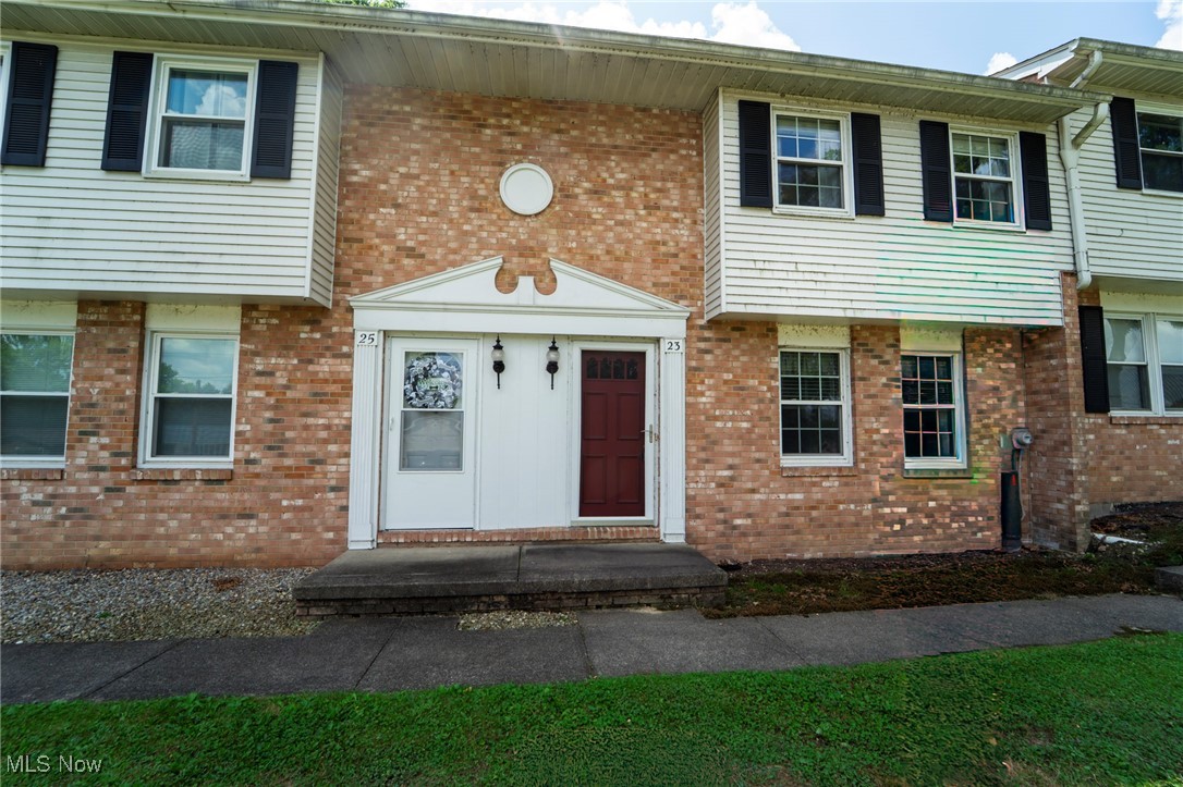 Wonderful and very rare opportunity to live in this highly sought-after condo community in Munroe Falls. The first floor boasts a Nice Living area with a slider, an eat-in kitchen with all appliances, and a half bath. Upstairs, you will find 2 very spacious bedrooms with large closets and a full bath. There is also a full unfinished basement with a utility area and the possibility for additional living space. Furnace and A/C 2015, H2O tank and blown insulation in 2018, roof 2016. Updated bathrooms and new paint throughout. Conveniently located near major highways, restaurants, and shopping. The Metropolitan Park with a lake is just minutes down the road. Do not miss this one, it will sell quickly!