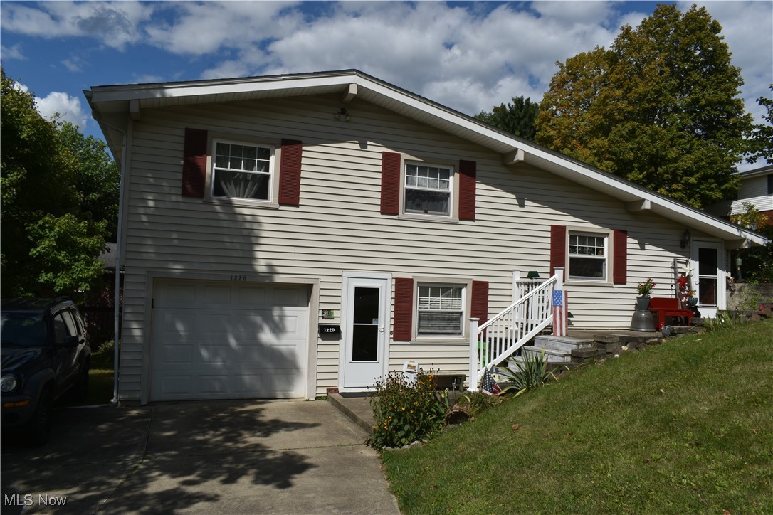 Checkout this 3 bedroom, 1 1/2 bathroom split level home. The home features a eat-in kitchen, family room, living room, and 3 bedrooms. Off the kitchen is a nice 3 x 10 pantry, there is a patio off the front of the home as well as a patio off the back. There is a attached 1 car garage. A new roof was installed in 2024, and a window opening was added between the kitchen and living room. There is a chain link fence that encloses the entire side yard. Call today to schedule a private showing of this home.