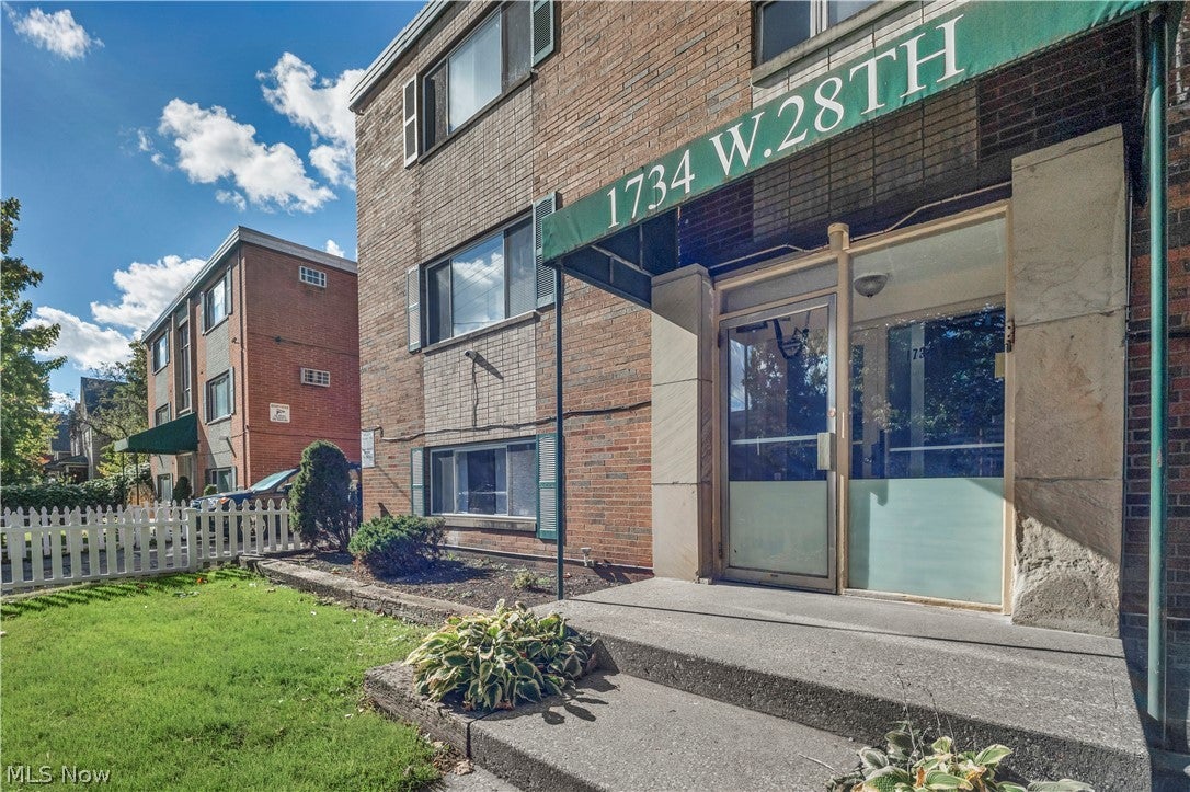 1734-1750 W 28th Street