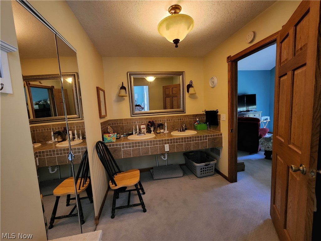 Valli-Vue Heights 5 - Residential