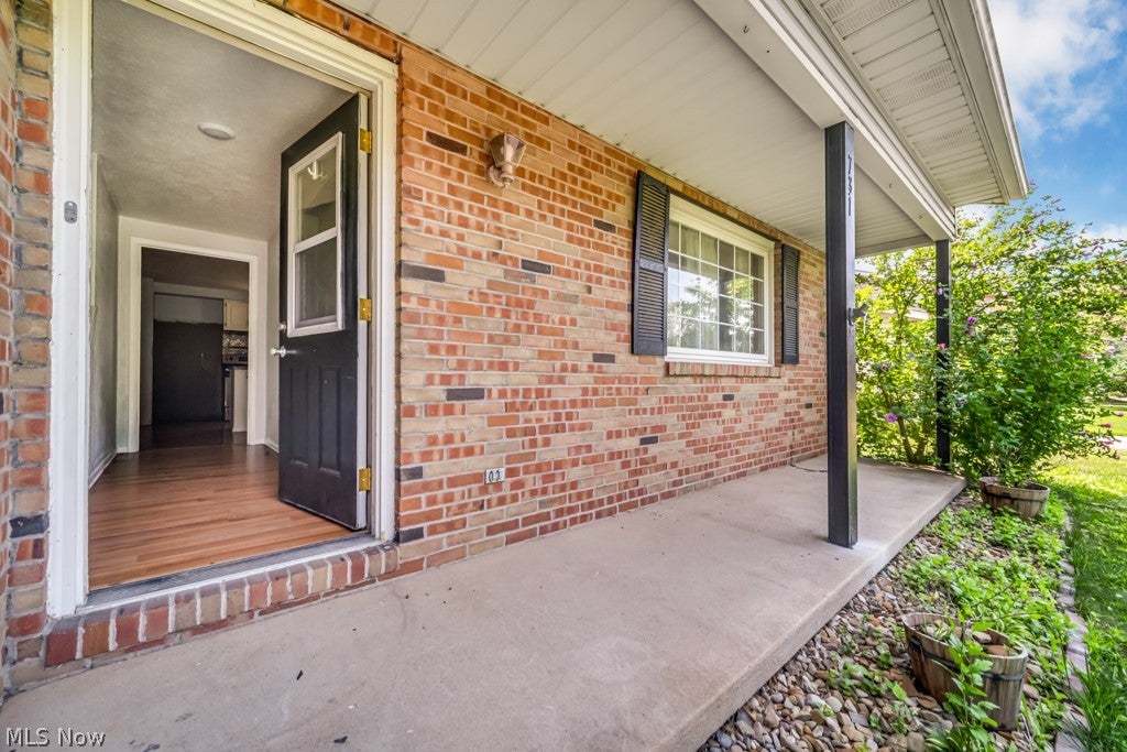731 Redwood Drive