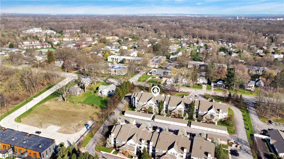 Lenox Rdg Condo - Residential