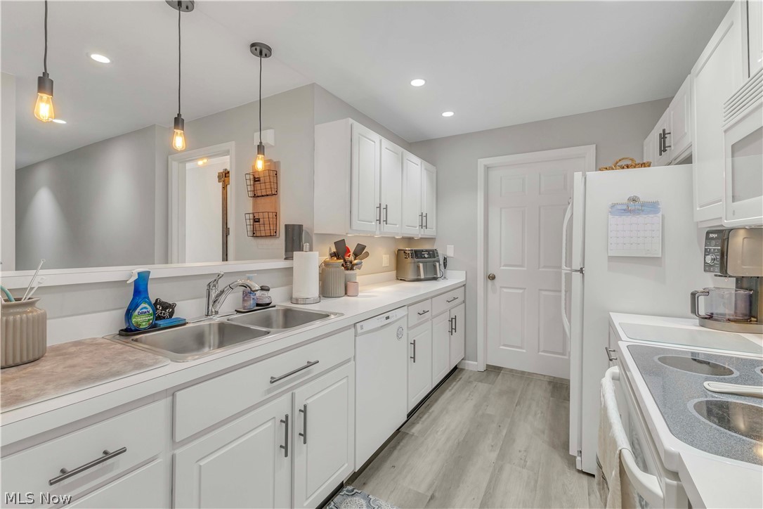 Lenox Rdg Condo - Residential