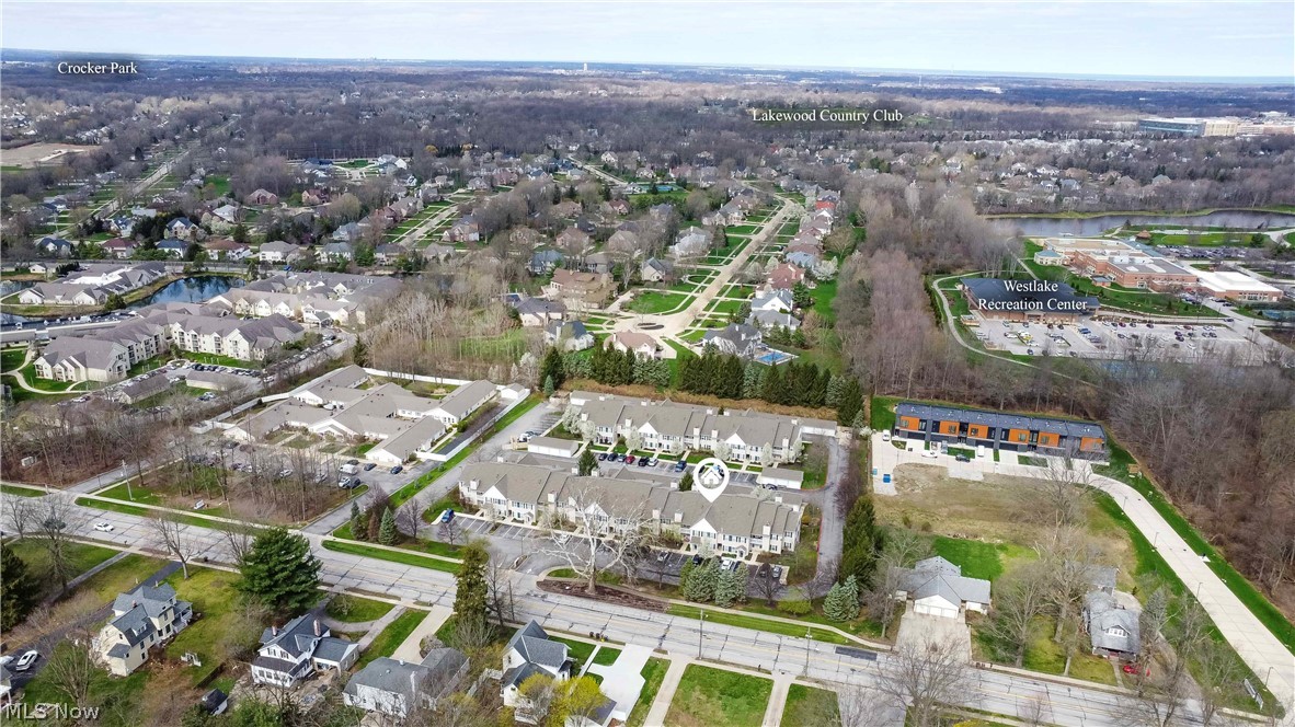 Lenox Rdg Condo - Residential