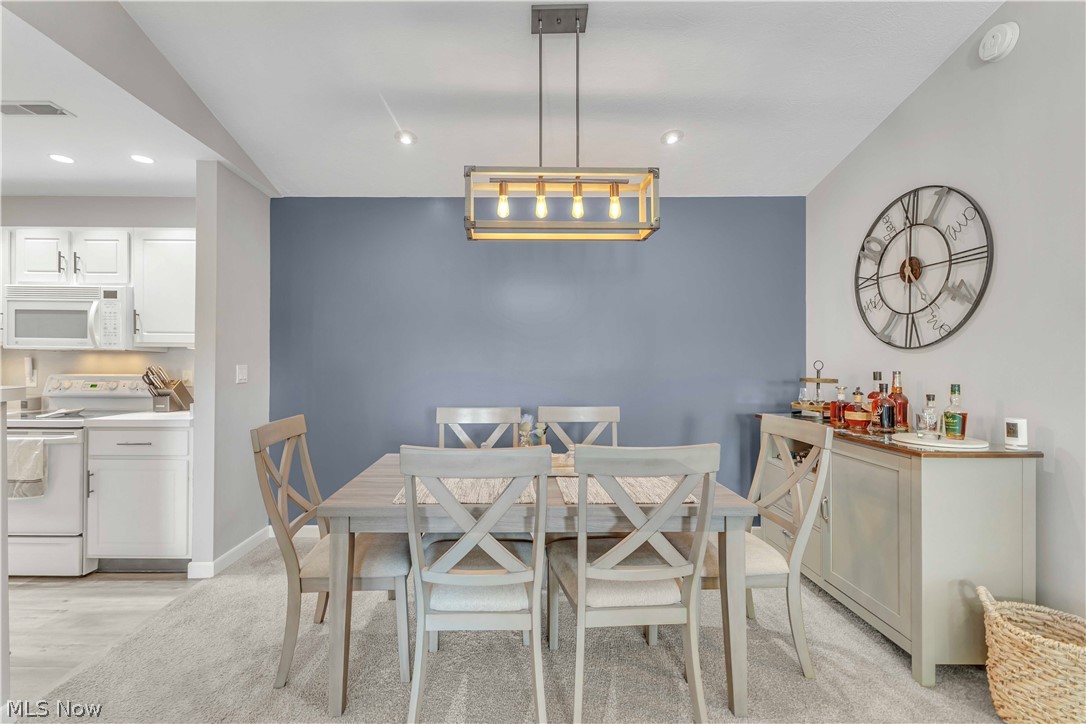 Lenox Rdg Condo - Residential