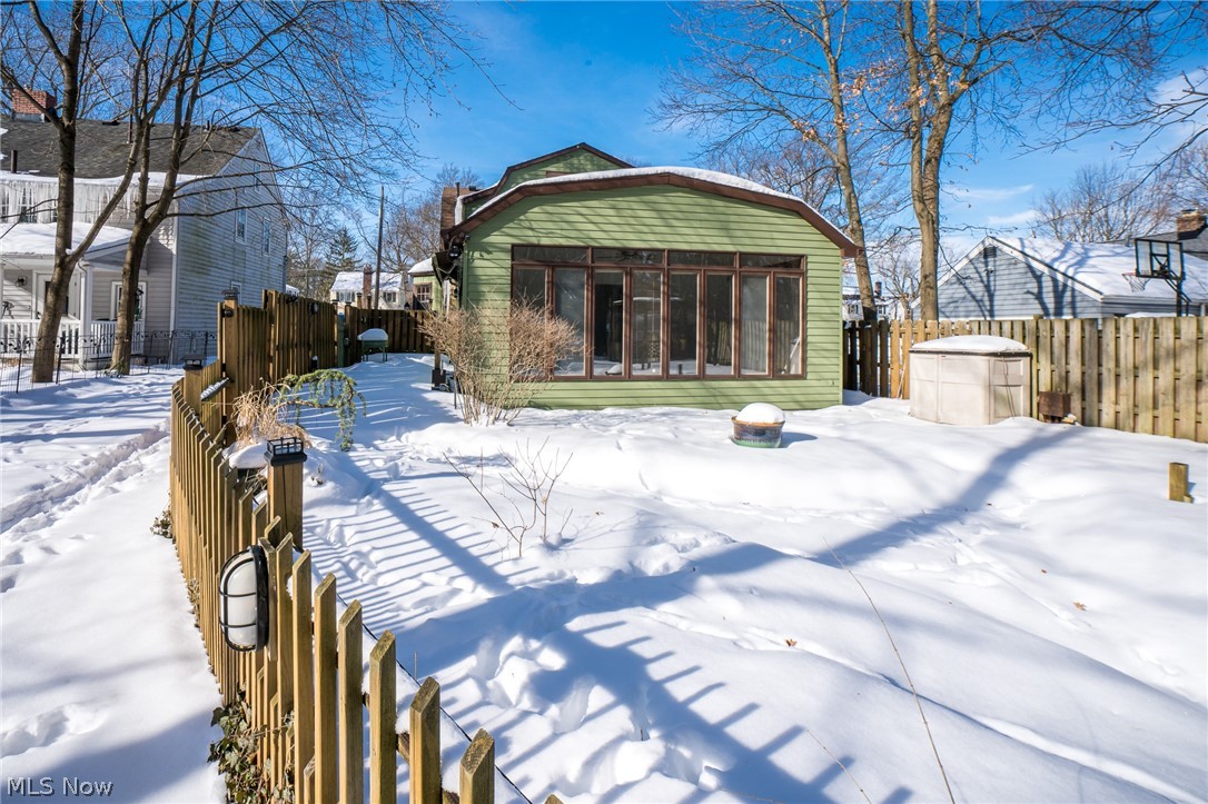 Home Garden - Residential