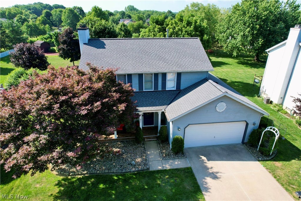 Photo of 971 Fieldstone Drive, Kent, OH 44240 (MLS # 5223154)