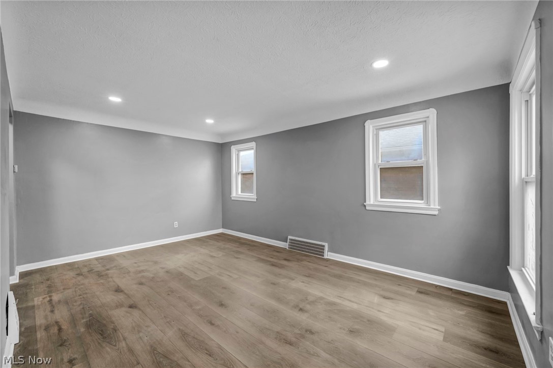 Elworthy-Helwick Cos Aberdeen - Residential