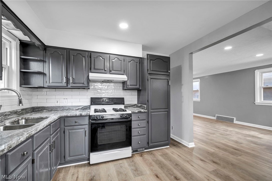 Elworthy-Helwick Cos Aberdeen - Residential