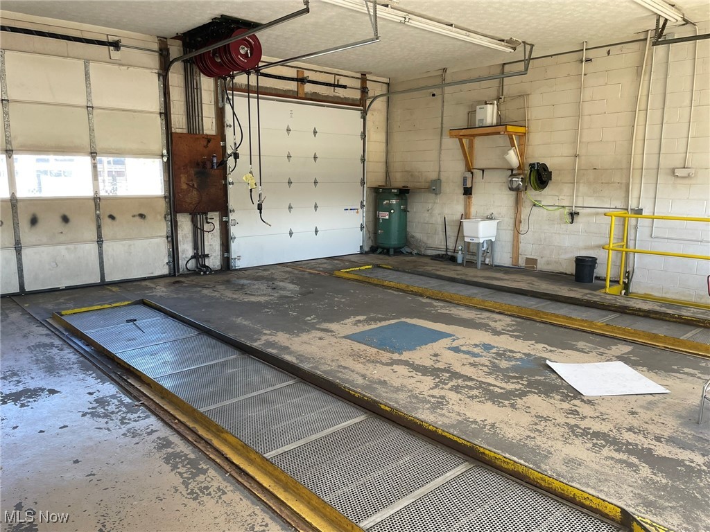 Parkersburg, West Virginia 26101, United States, ,Commercial,Active,44013