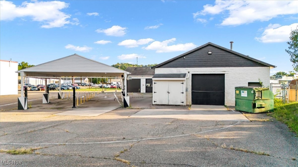 Parkersburg, West Virginia 26101, United States, ,Commercial,Active,44013