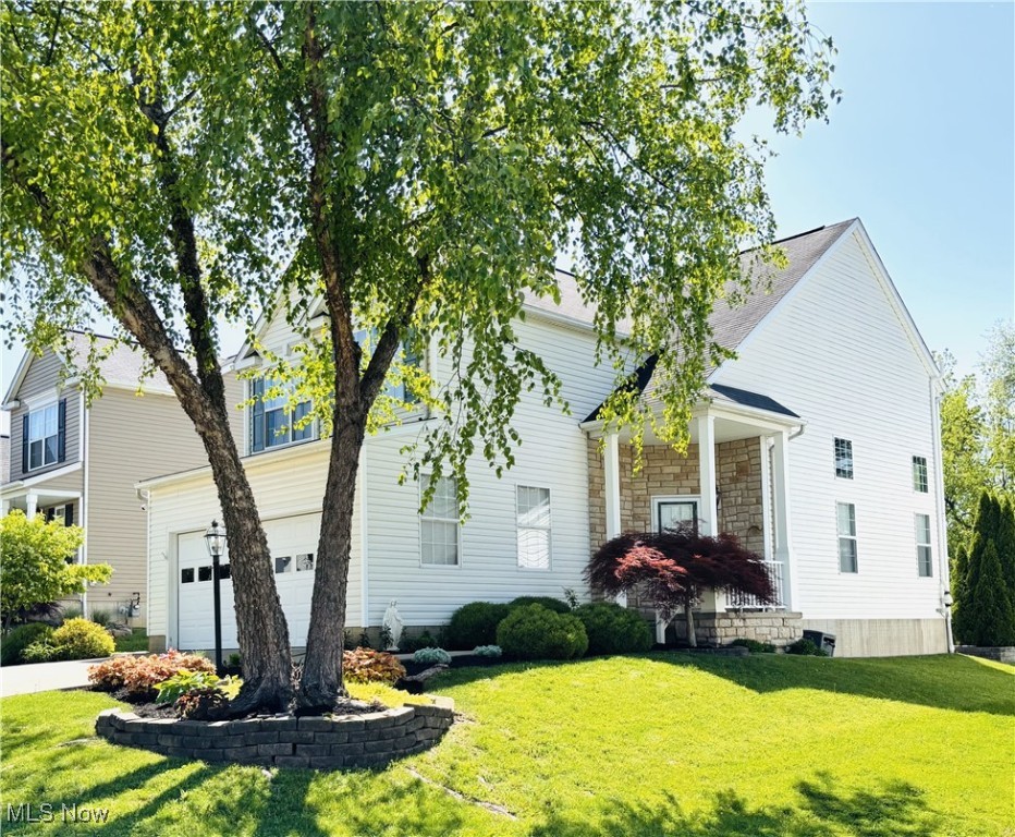 9802 Emerald Brook Circle, Canal Fulton, Ohio image 2