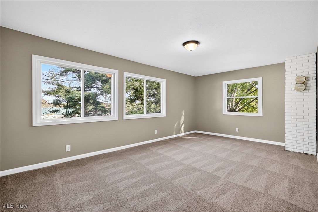 Daniel Switzer Farm - Residential Lease