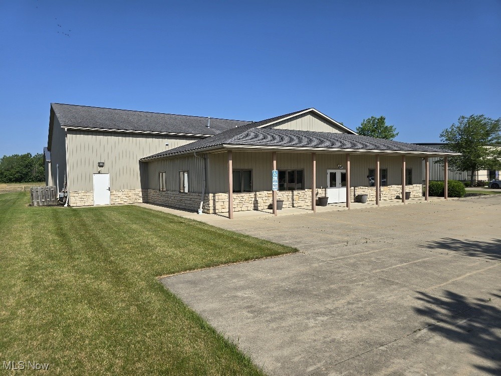 1224 Lear Industrial Parkway B & D