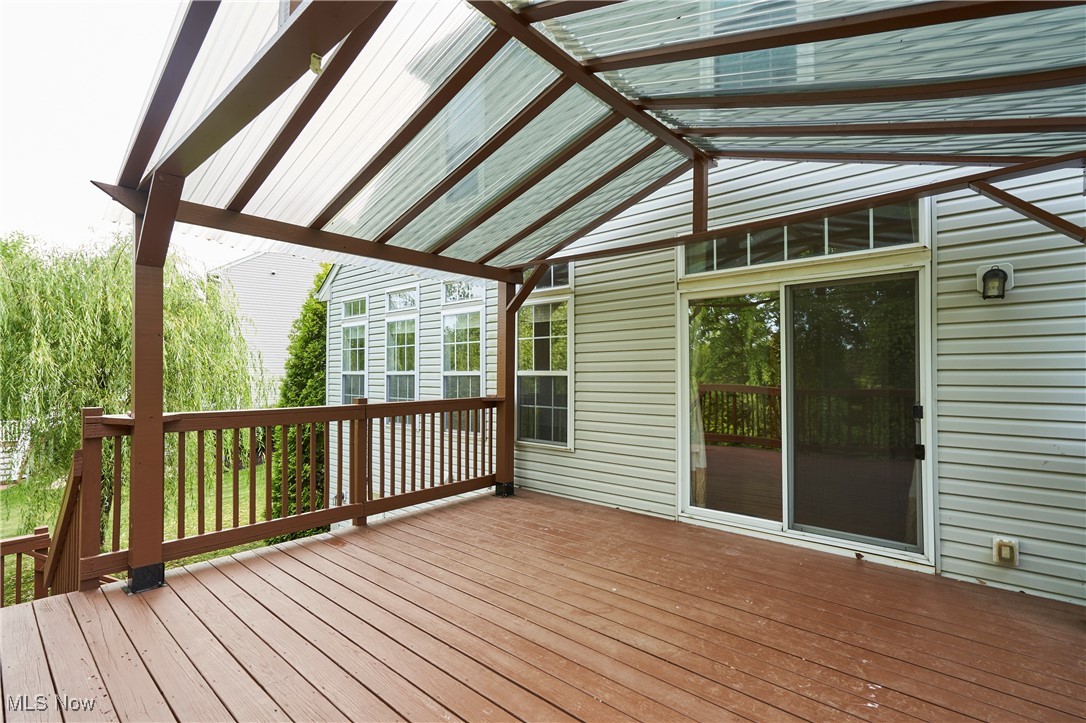 Copley, Ohio 44321, United States, 4 Bedrooms Bedrooms, ,4 BathroomsBathrooms,Residential,Contingent,192351