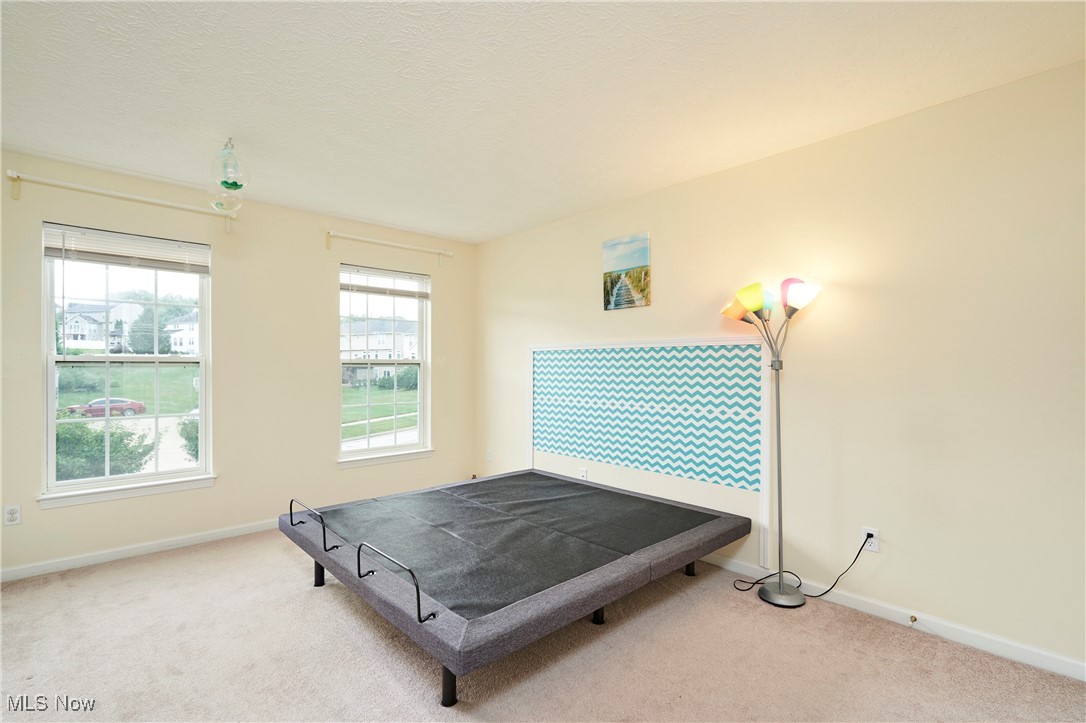 Copley, Ohio 44321, United States, 4 Bedrooms Bedrooms, ,4 BathroomsBathrooms,Residential,Contingent,192351